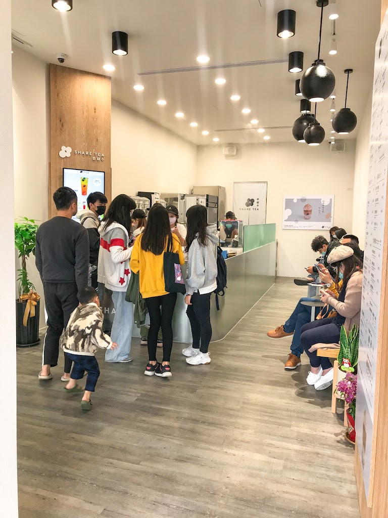 Sharetea歇腳亭-桃園中正藝文店 的照片