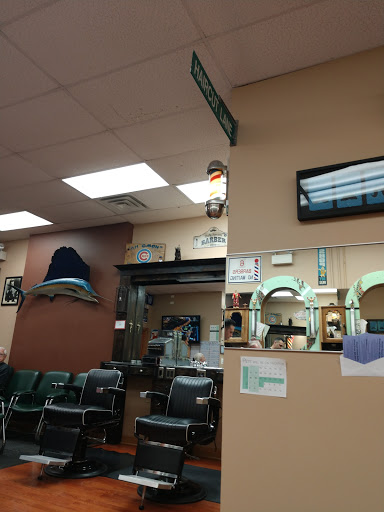 Barber Shop «Father & Son Barber Shop», reviews and photos, 5806 N Broadway St # 4, Chicago, IL 60660, USA