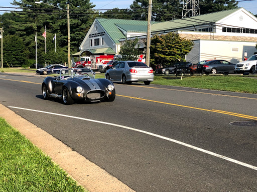 Shopping Mall «Village Centre», reviews and photos, 776 Walker Rd, Great Falls, VA 22066, USA