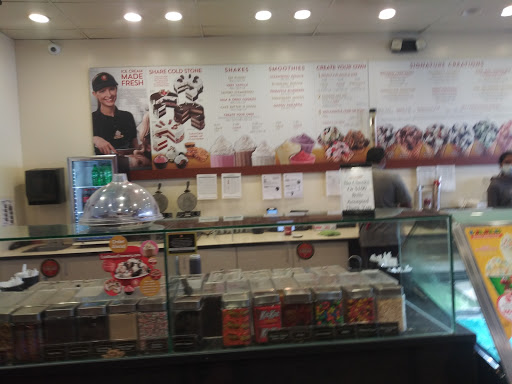 Ice Cream Shop «Cold Stone Creamery», reviews and photos, 15100 Cedar Ave S Ste. 202, Apple Valley, MN 55124, USA