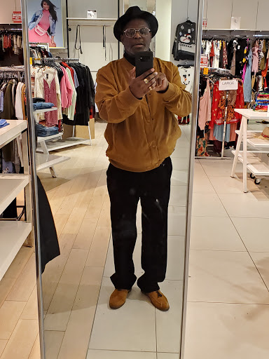 Cosmetics Store «SEPHORA», reviews and photos, 1714 Chestnut St, Philadelphia, PA 19103, USA