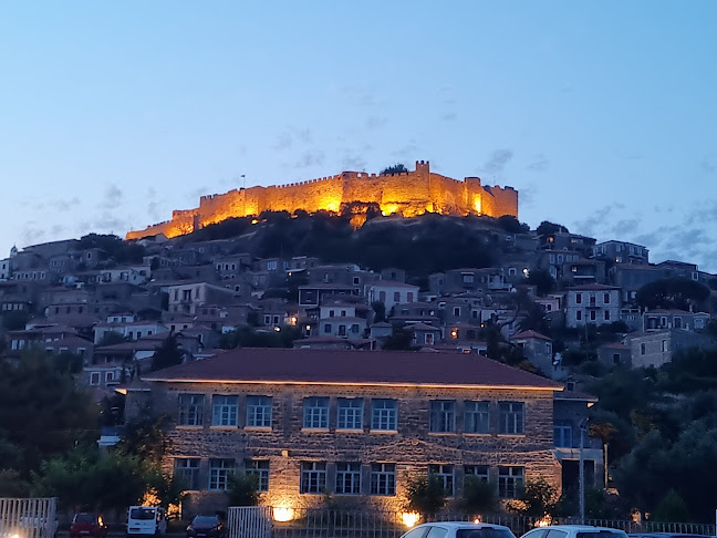 Κάστρο Μολύβου - Μήθυμνα