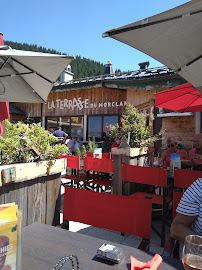 Atmosphère du Restaurant La Terrasse du Morclan à Châtel - n°11