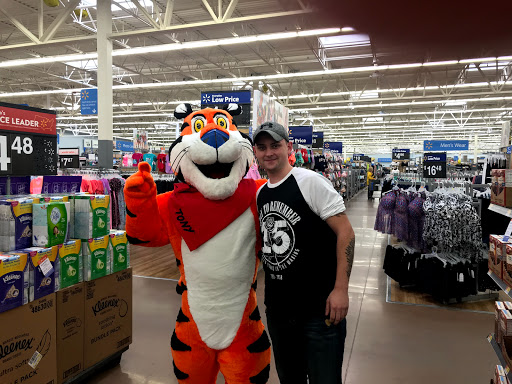 Department Store «Walmart Supercenter», reviews and photos, 11 Jungle Rd, Leominster, MA 01453, USA