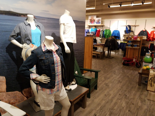Clothing Store «L.L. Bean», reviews and photos, 101 Cherry St Suite #1020, Burlington, VT 05401, USA