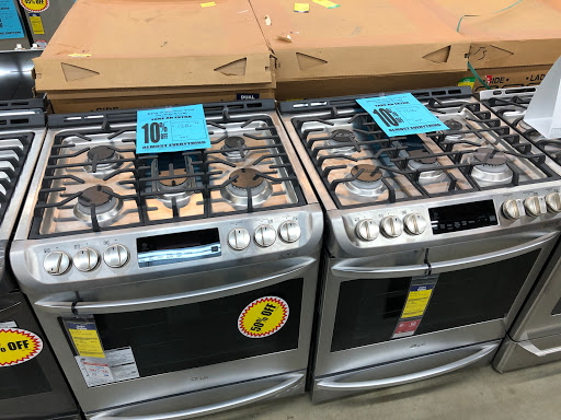 Appliance Store «Sears Outlet», reviews and photos, 2401 S Vineyard Ave, Ontario, CA 91761, USA