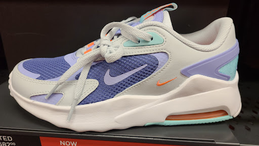 Clothing Store «Nike Factory Store», reviews and photos, 11401 NW 12th St #224, Miami, FL 33172, USA