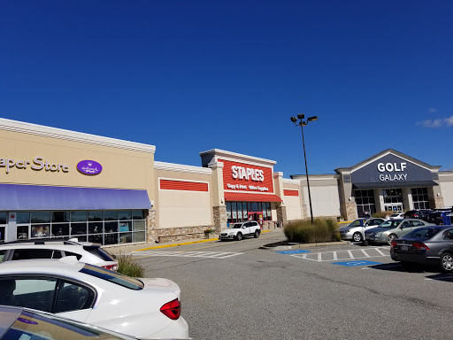 Office Supply Store «Staples», reviews and photos, 34 Walkers Brook Dr, Reading, MA 01867, USA