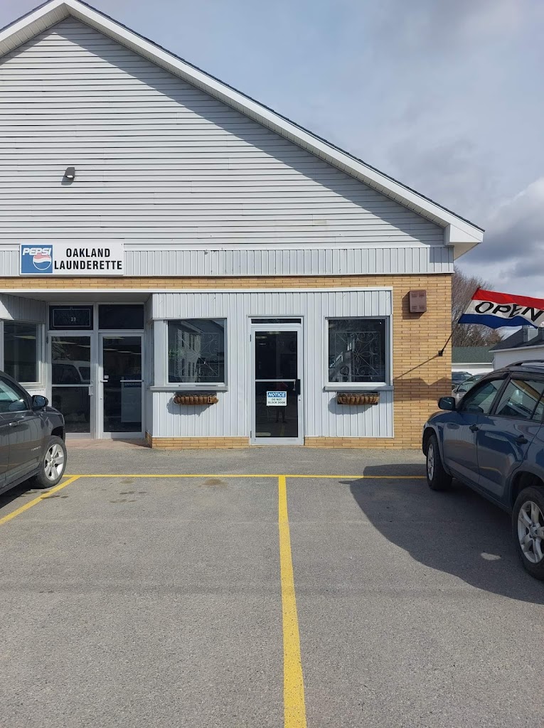 In The Cut and Salon Oakland, ME 04963 Services and Reviews