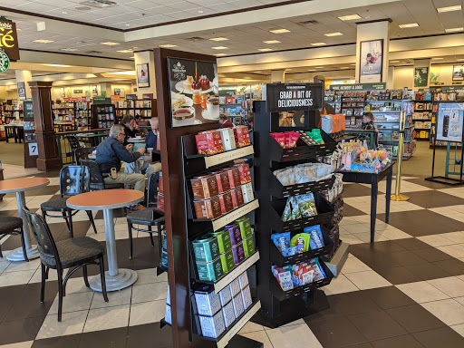 Book Store «Barnes & Noble», reviews and photos, 1930 US-1, St Augustine, FL 32086, USA