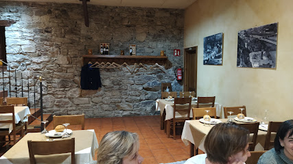 Asador-Restaurante El Cruce - C. El Cruce, 40, 33611 Santullano, Asturias, Spain