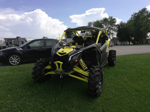 Used Car Dealer «Car Corral», reviews and photos, 630 N Olive Rd, Flora, IL 62839, USA