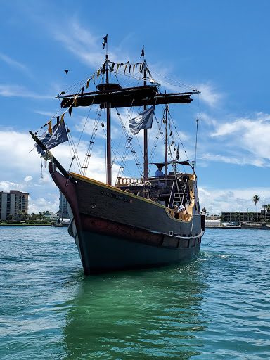Tourist Attraction «The Pirate Ship Royal Conquest», reviews and photos, 140 Boardwalk Pl E, Madeira Beach, FL 33708, USA