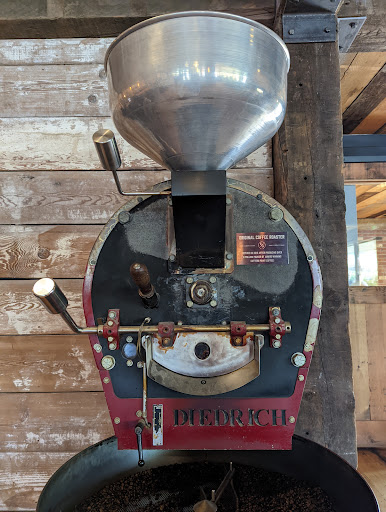 Shopping Mall «Olympic Village», reviews and photos, 5500 Olympic Dr NW, Gig Harbor, WA 98335, USA