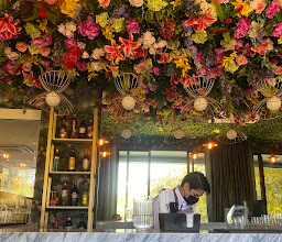 Flor & Tallos - Coffee, Dinner and Flowers photo