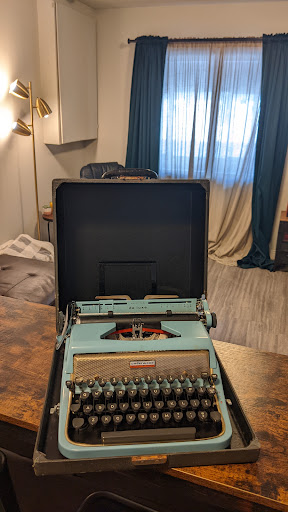 J S Typewriter