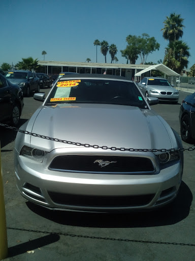 Used Car Dealer «5 Star Auto», reviews and photos, 602 N Harbor Blvd, Santa Ana, CA 92703, USA