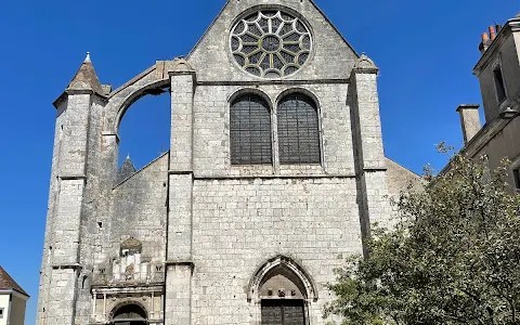Église catholique Saint-Aignan image