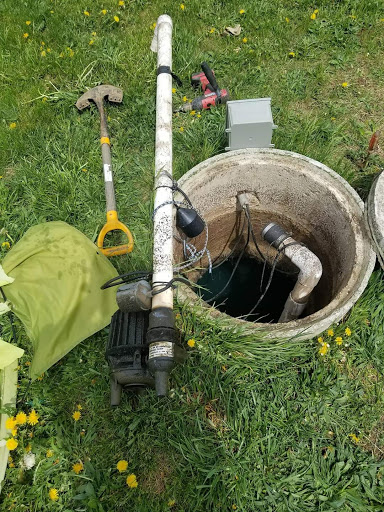A Oaks Septic Tank Services in Clinton, Indiana