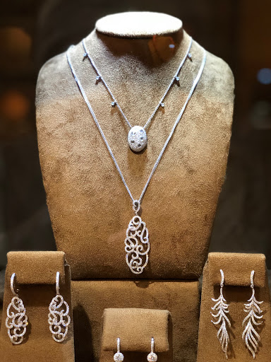 Jewelry Store «PERSONA JEWELRY», reviews and photos, 62 Charles St, Boston, MA 02114, USA