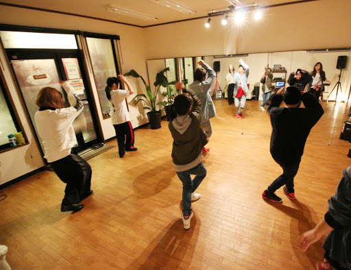 ダンススクール レンタル ダンススタジオリレイション(下馬校)