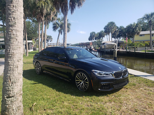 Used Car Dealer «Fields BMW of Daytona», reviews and photos, 1050 N Tomoka Farms Rd, Daytona Beach, FL 32124, USA
