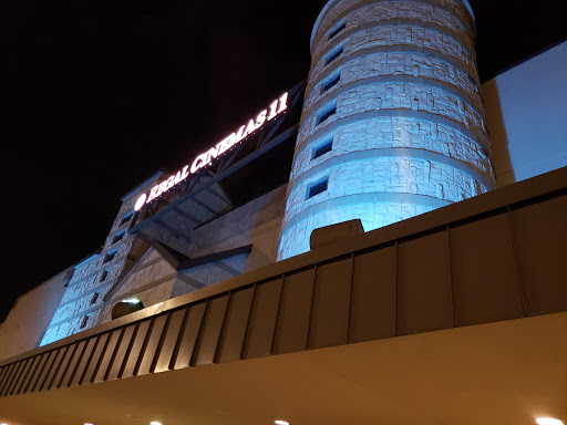 Movie Theater «Regal Fossil Creek 11», reviews and photos, 6100 N Fwy Service Rd E, Fort Worth, TX 76137, USA