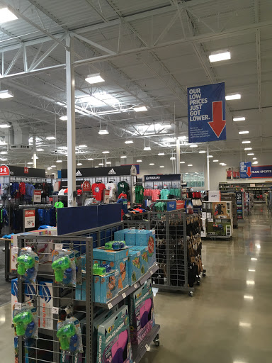 Sporting Goods Store «Academy Sports + Outdoors», reviews and photos, 140 E Bert Kouns Industrial Loop, Shreveport, LA 71106, USA