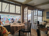 Atmosphère du Restaurant gastronomique Restaurant La Lieutenance à Honfleur - n°3