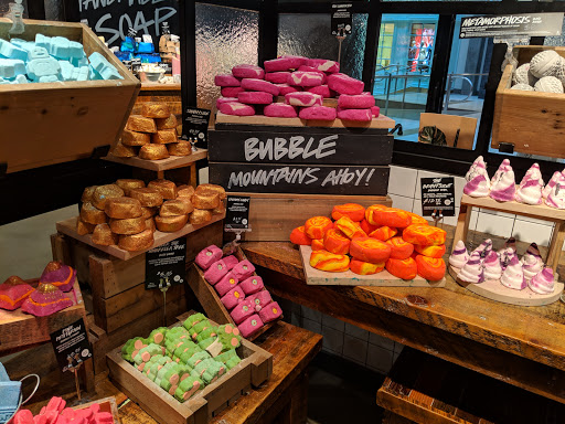 Cosmetics Store «LUSH», reviews and photos, 575 Bellevue Way NE #128, Bellevue, WA 98004, USA