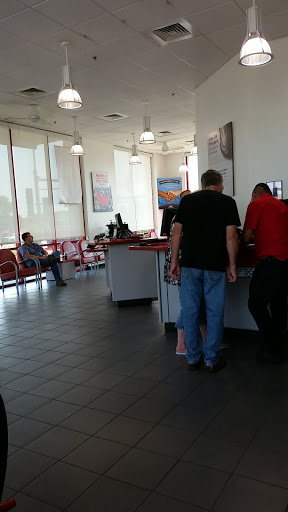 Tire Shop «Discount Tire Store - Eagan, MN», reviews and photos, 3575 Pilot Knob Rd, Eagan, MN 55122, USA