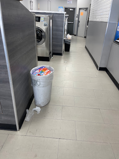Dry Cleaner «Laundry Club», reviews and photos, 2020 N Tustin St, Orange, CA 92865, USA