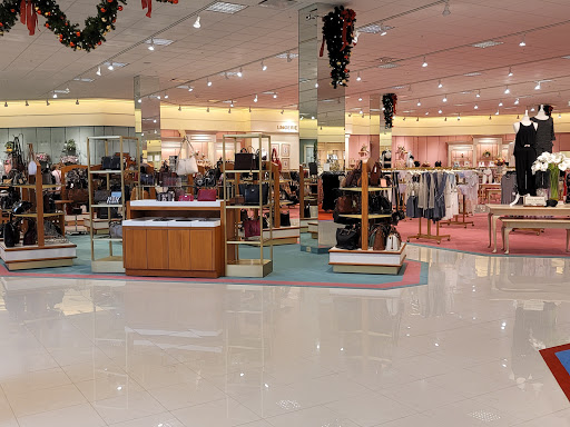 Department Store «Von Maur», reviews and photos, 4000 North Point Cir, Alpharetta, GA 30022, USA