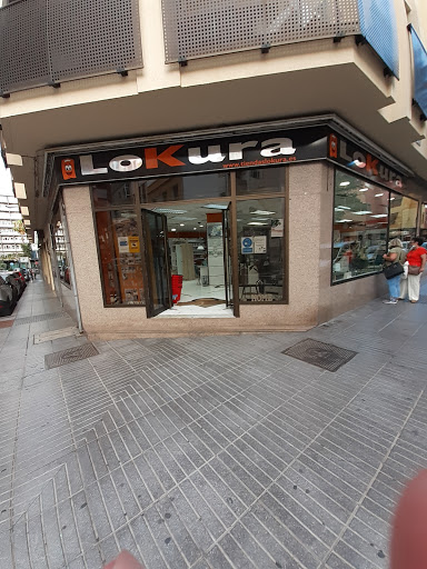 LoKura ( C/ general vives, las Palmas)