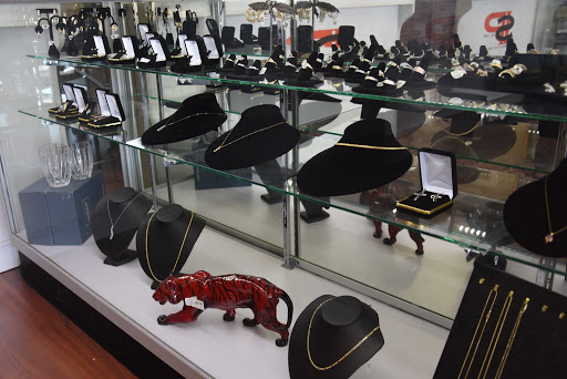 Pawn Shop «Scottsdale Pawn Shop», reviews and photos, 7222 E 2nd St, Scottsdale, AZ 85251, USA