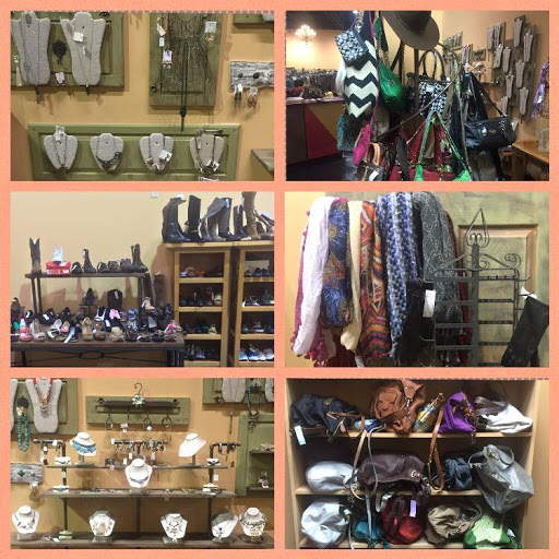 Consignment Shop «Deja Vu / DeJa Kids Consignment Boutique Tuscaloosa», reviews and photos, 1825 Mcfarland Blvd N #120, Tuscaloosa, AL 35406, USA