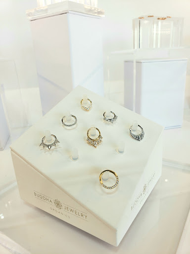 Tattoo Shop «Cat Tattoo», reviews and photos, 4544 Belt Line Rd, Addison, TX 75001, USA