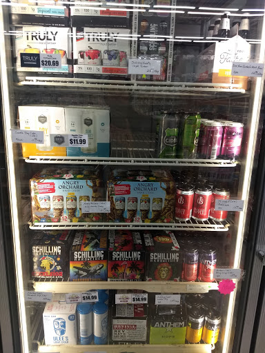 Grocery Store «Capital Market», reviews and photos, 1420 State St, Salem, OR 97301, USA