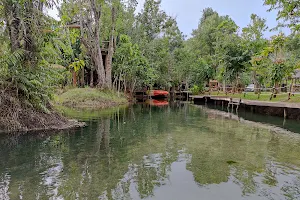 ธารคีรี กระบี่ -สวนน้ำกำนัน image