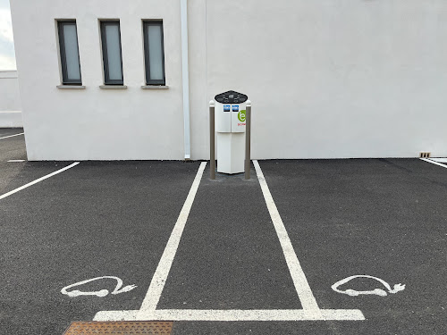 Borne de recharge de véhicules électriques Freshmile Charging Station Valras-Plage