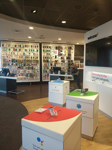 Cell Phone Store «Verizon», reviews and photos, 5095 Kipling St #130, Wheat Ridge, CO 80033, USA