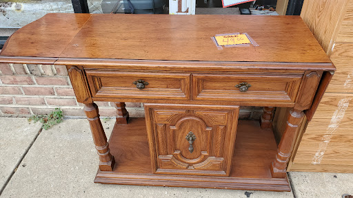 Thrift Store «The VMC Thrift Store», reviews and photos, 7128 Frankford Ave, Philadelphia, PA 19135, USA