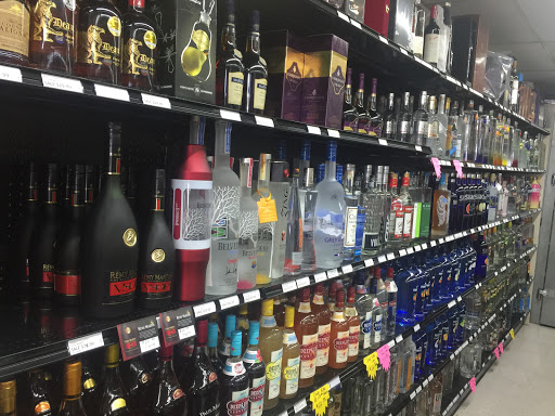 Liquor Store «CPD WINE & LIQUOR», reviews and photos, 5100 US Hwy 98 N, Lakeland, FL 33809, USA