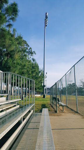 Recreation Center «Lanark Recreation Center», reviews and photos, 21816 Lanark St, Canoga Park, CA 91304, USA