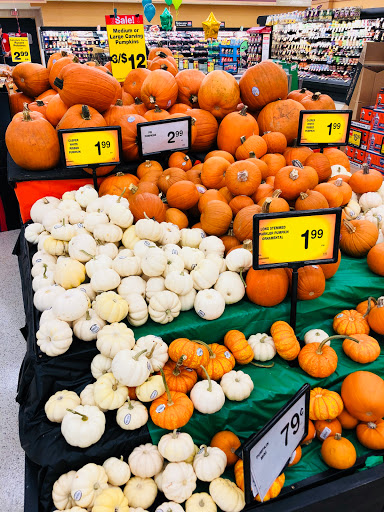 Grocery Store «Jewel-Osco», reviews and photos, 343 W Irving Park Rd, Wood Dale, IL 60191, USA