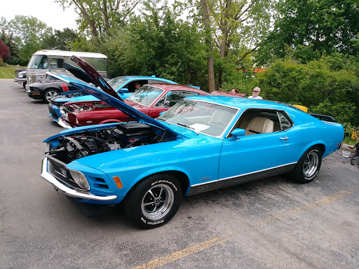 Used Car Dealer «GR Auto Gallery of Wixom», reviews and photos, 29165 Wall St, Wixom, MI 48393, USA