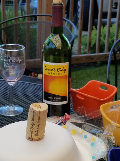 Winery «Sunset Ridge Winery», reviews and photos, 12615 US-52, Dubuque, IA 52002, USA