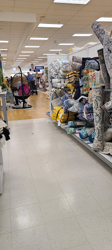 Department Store «Target», reviews and photos, 650 Brown Rd, Auburn Hills, MI 48326, USA