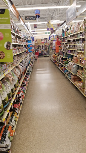 Pet Supply Store «PetSmart», reviews and photos, 2391 NJ-66, Ocean Township, NJ 07712, USA