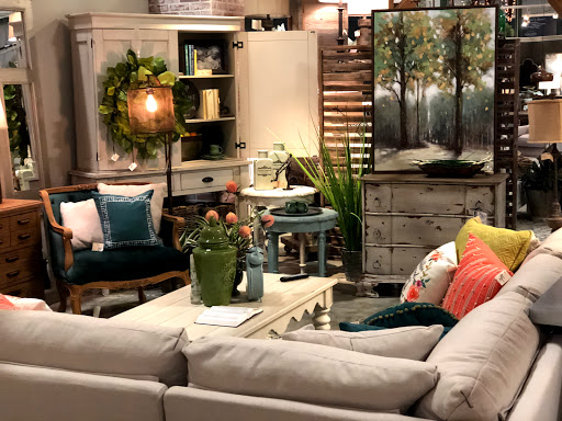 Furniture Store «Room To Room Furniture», reviews and photos, 3651 Cliff Gookin Blvd, Tupelo, MS 38801, USA